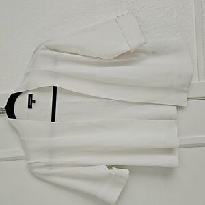Verve ami open shrug white knit large shirt cuffed sleeves